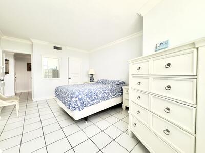 2800 N Flagler Drive, West Palm Beach, FL 33407