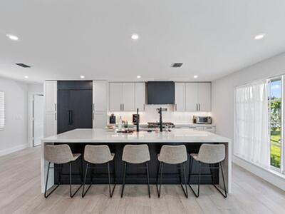 4193 Hyacinth Circle N, Palm Beach Gardens, FL 33410