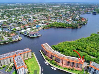 2871 N Ocean Boulevard, Boca Raton, FL 33431