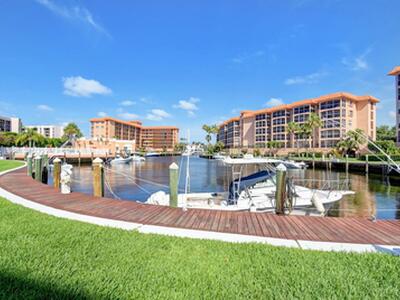 2871 N Ocean Boulevard, Boca Raton, FL 33431