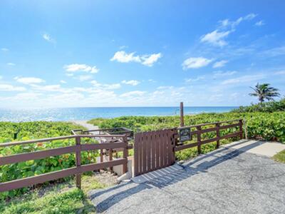 2871 N Ocean Boulevard, Boca Raton, FL 33431