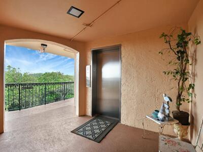 2871 N Ocean Boulevard, Boca Raton, FL 33431