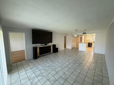 1050 Sugar Sands Boulevard, Riviera Beach, FL 33404