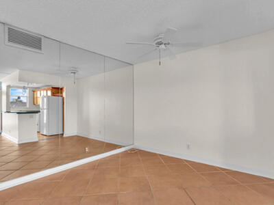 104 Paradise Harbour Boulevard, North Palm Beach, FL 33408