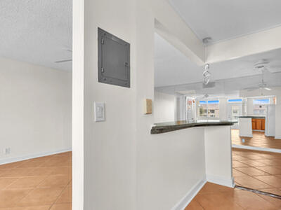 104 Paradise Harbour Boulevard, North Palm Beach, FL 33408