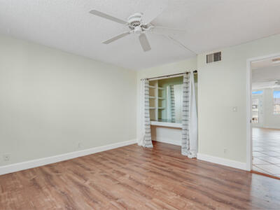 104 Paradise Harbour Boulevard, North Palm Beach, FL 33408