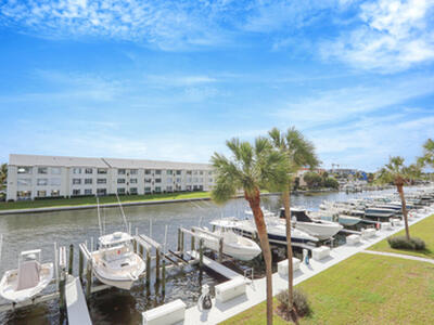 104 Paradise Harbour Boulevard, North Palm Beach, FL 33408