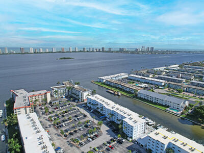 104 Paradise Harbour Boulevard, North Palm Beach, FL 33408