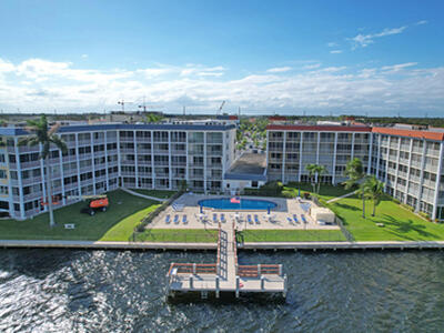 104 Paradise Harbour Boulevard, North Palm Beach, FL 33408