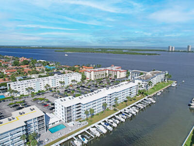 104 Paradise Harbour Boulevard, North Palm Beach, FL 33408