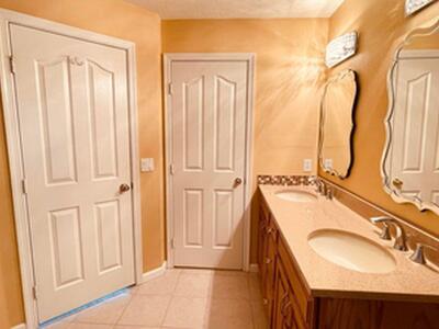 1829 SW Hickock Terrace, Port Saint Lucie, FL 34953