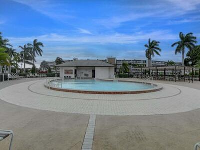 3032 Hythe B, Boca Raton, FL 33434