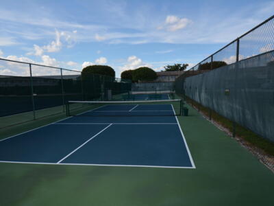 89 Canterbury D, West Palm Beach, FL 33417