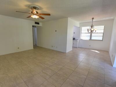 89 Canterbury D, West Palm Beach, FL 33417