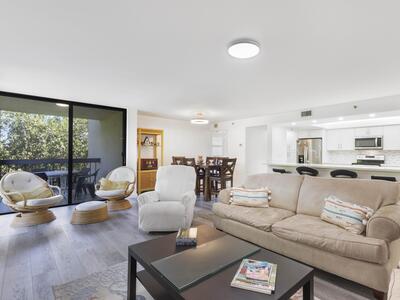 955 Egret Circle, Delray Beach, FL 33444