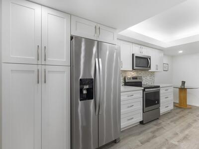 955 Egret Circle, Delray Beach, FL 33444