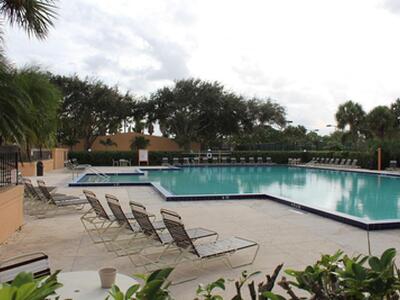 7510 75th Way, West Palm Beach, FL 33407