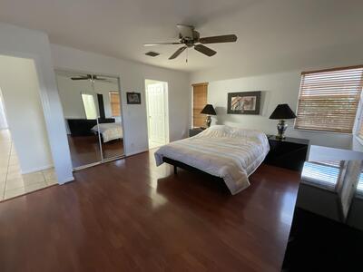 5570 Royal Lake Circle, Boynton Beach, FL 33437