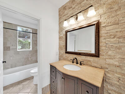 5878 Bay Hill Circle, Lake Worth, FL 33463