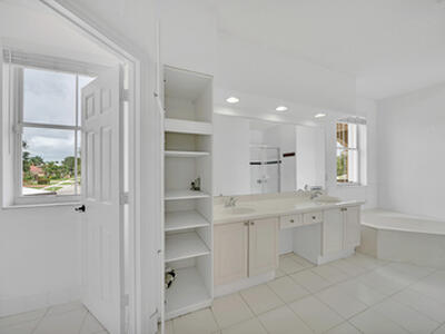 5878 Bay Hill Circle, Lake Worth, FL 33463