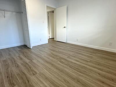 906 E Tiffany Drive, West Palm Beach, FL 33407