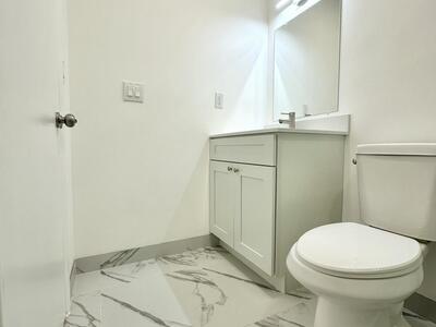 906 E Tiffany Drive, West Palm Beach, FL 33407