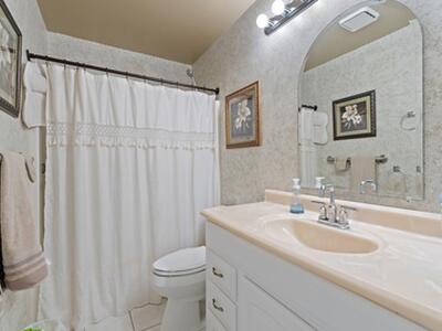 14 Lake Vista Trail, Port Saint Lucie, FL 34952