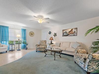 14 Lake Vista Trail, Port Saint Lucie, FL 34952