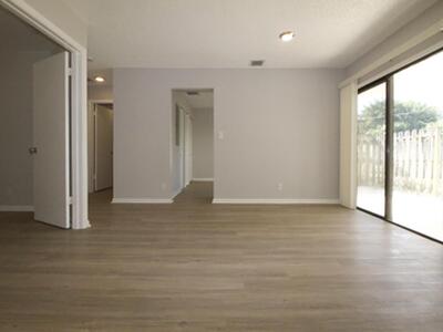 9220 Roan Lane, West Palm Beach, FL 33403