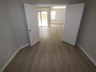 9220 Roan Lane, West Palm Beach, FL 33403