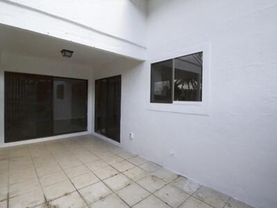 9220 Roan Lane, West Palm Beach, FL 33403