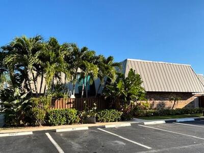 1420 Ocean Way, Jupiter, FL 33477