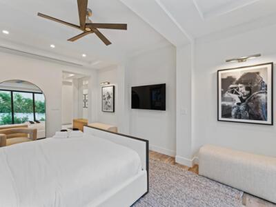 West Palm Beach, FL 33407