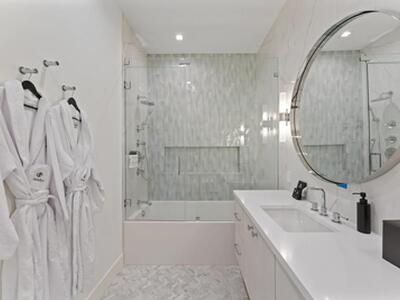 West Palm Beach, FL 33407