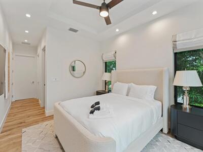 West Palm Beach, FL 33407