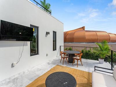 West Palm Beach, FL 33407