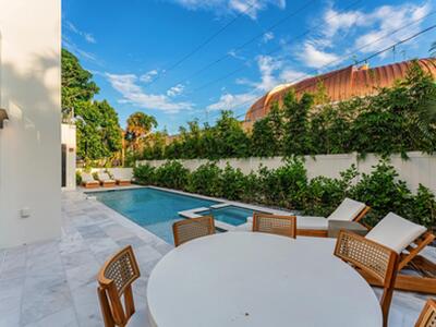 West Palm Beach, FL 33407