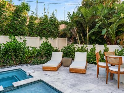 West Palm Beach, FL 33407