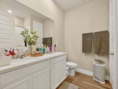 6544 NW Cloverdale Avenue, Port Saint Lucie, FL 34987