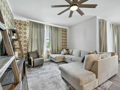 6544 NW Cloverdale Avenue, Port Saint Lucie, FL 34987