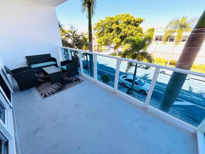 1 S Palmway, Lake Worth Beach, FL 33460