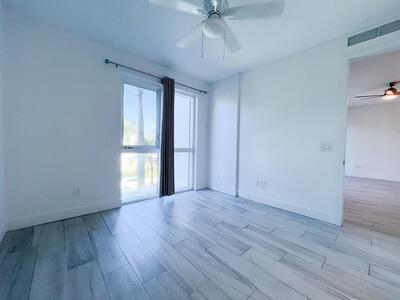 1 S Palmway, Lake Worth Beach, FL 33460