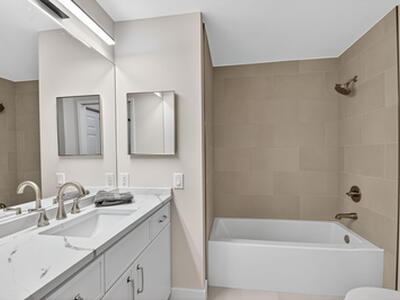 780 S Sapodilla Avenue, West Palm Beach, FL 33401