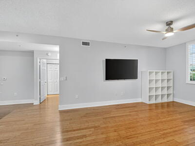 780 S Sapodilla Avenue, West Palm Beach, FL 33401