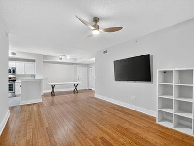 780 S Sapodilla Avenue, West Palm Beach, FL 33401