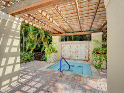 780 S Sapodilla Avenue, West Palm Beach, FL 33401