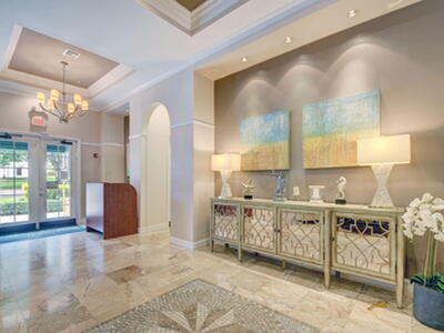 780 S Sapodilla Avenue, West Palm Beach, FL 33401