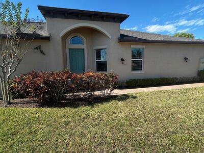 11066 SW Sunrise Lake Drive, Port Saint Lucie, FL 34987