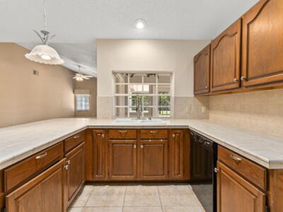 1465 SE Westmoreland Boulevard, Port Saint Lucie, FL 34952