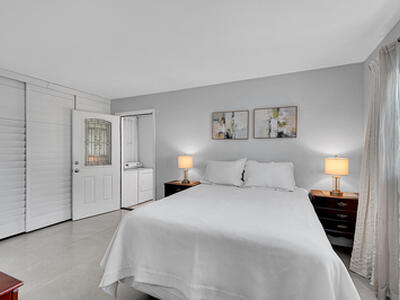 646 Flanders N, Delray Beach, FL 33484